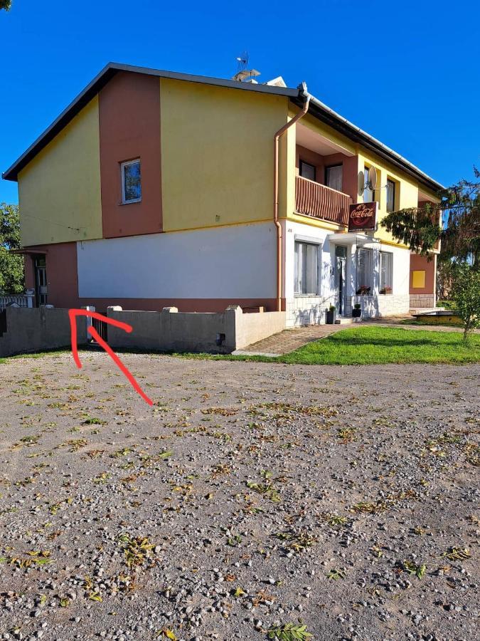 Naty Apartman Haniska Eksteriør bilde
